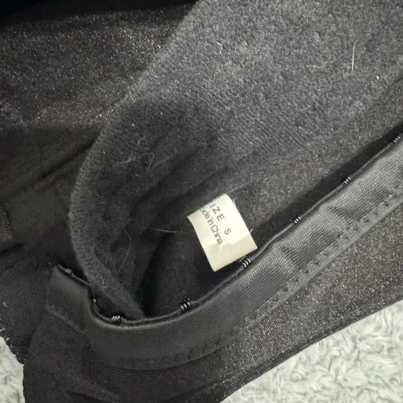 Rimikol Black Skull Corset Top - Picture 4 of 4